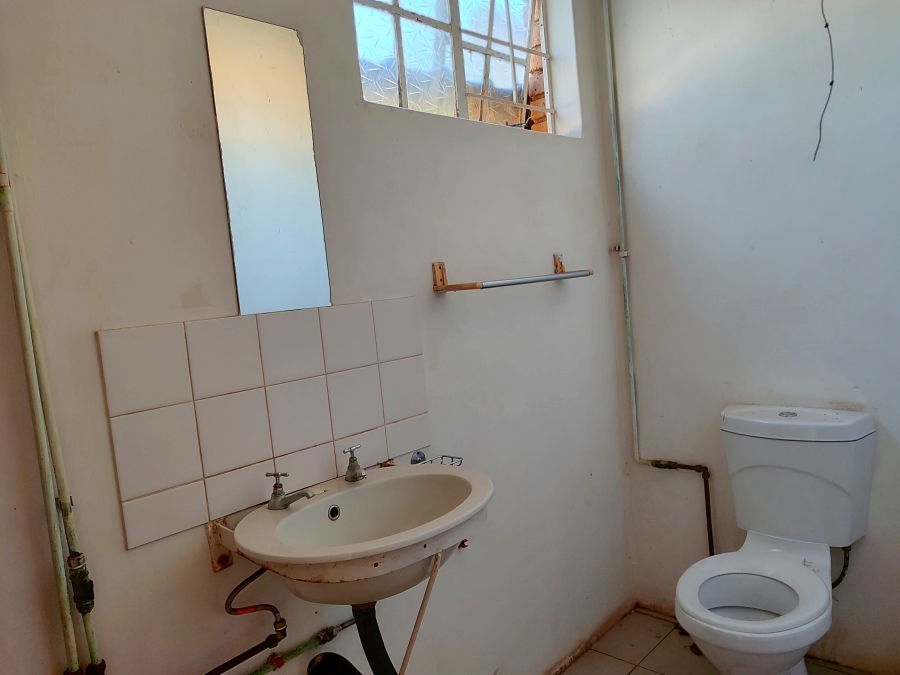 4 Bedroom Property for Sale in Flamwood North West
